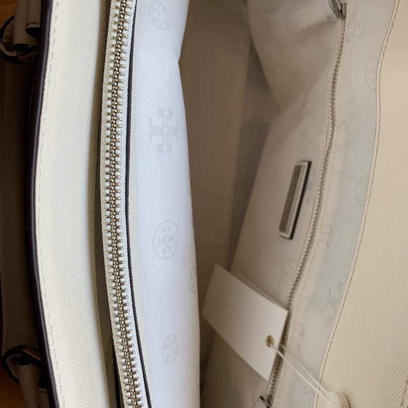 Tory Burch Tote Bag - Picture 3 of 4